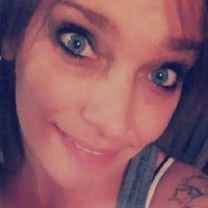 Meet your Posher, Alana